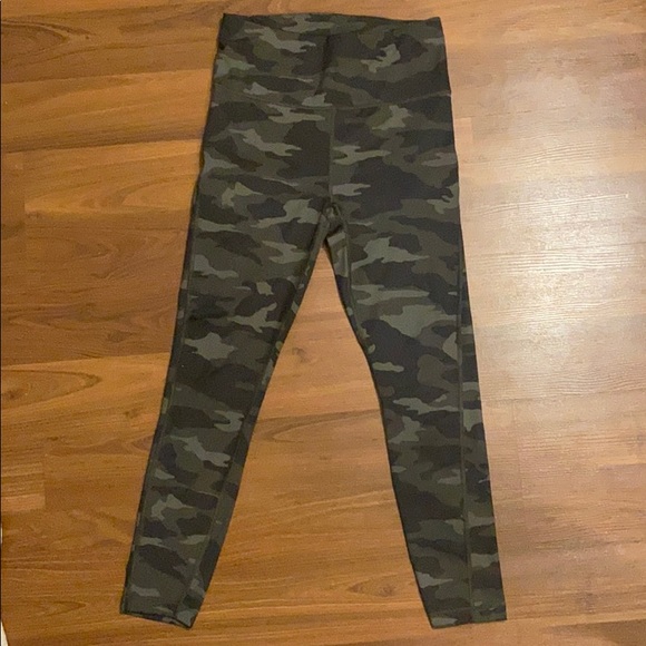 Athleta leggings - Picture 4 of 4
